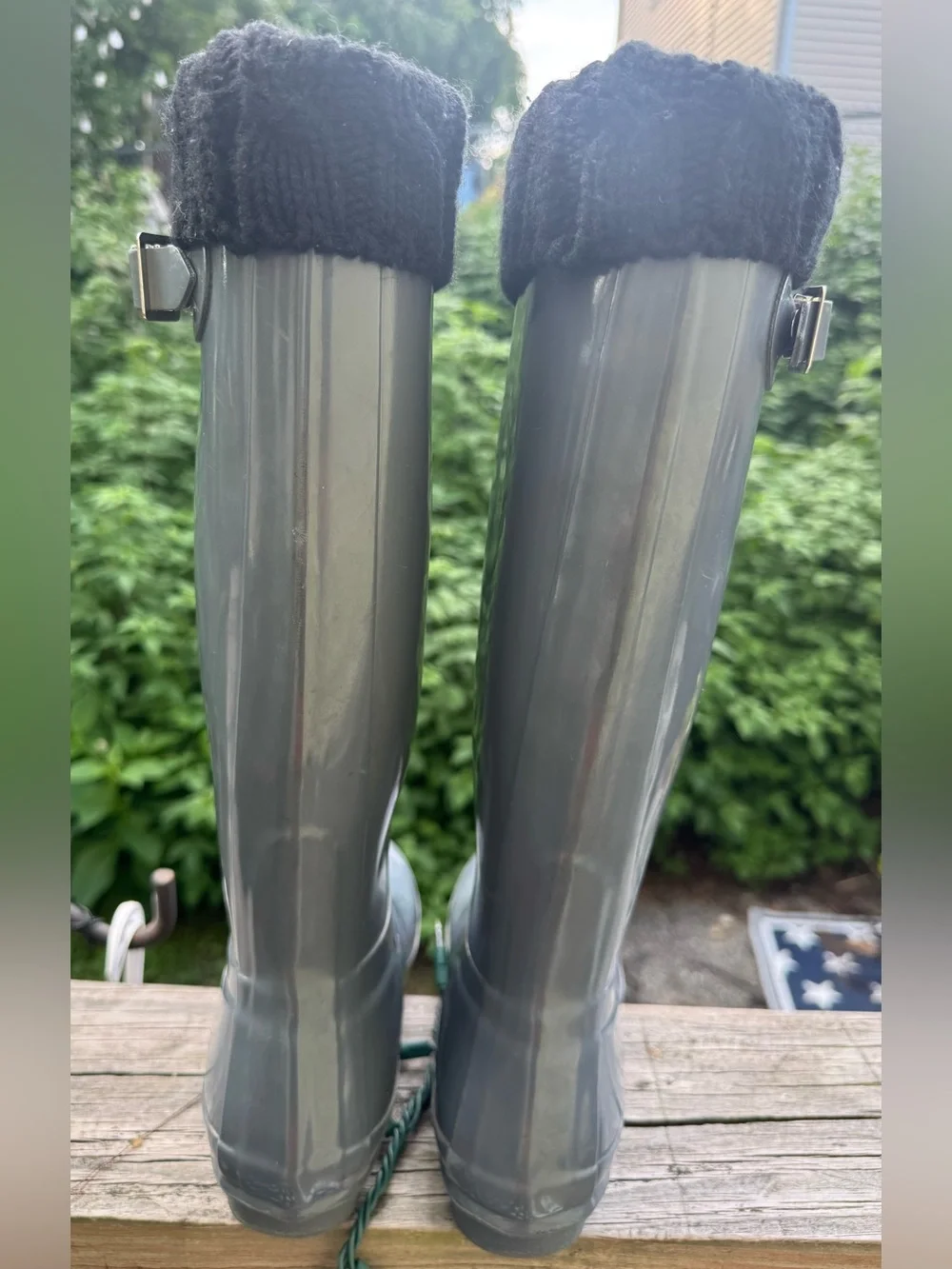Hunter tall glossy